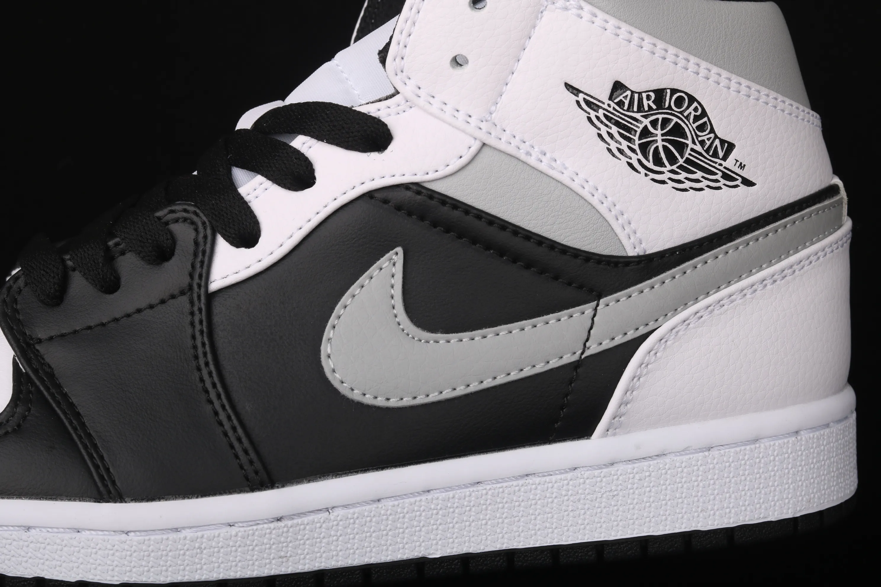 All categories Air Jordan Jordan series basketball shoes Air Jordan 1 Mid Air Jordan 1 Mid AJ1 Joe 1 gray shadow mid-top versatile casual sports shoes 554724-073